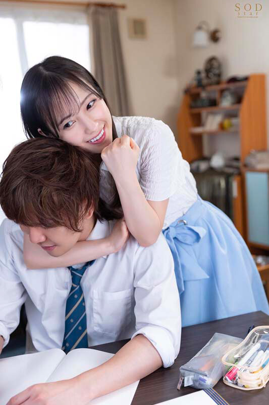 小湊よつ葉 不良生徒の俺を甘いキスで翻弄してくる家庭教師のよつ葉先生との接吻ラブストーリー 10枚目